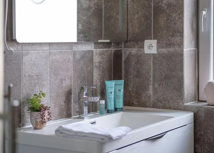 Nouveau - L'entre Nous - Europa Park Apartment Huttenheim